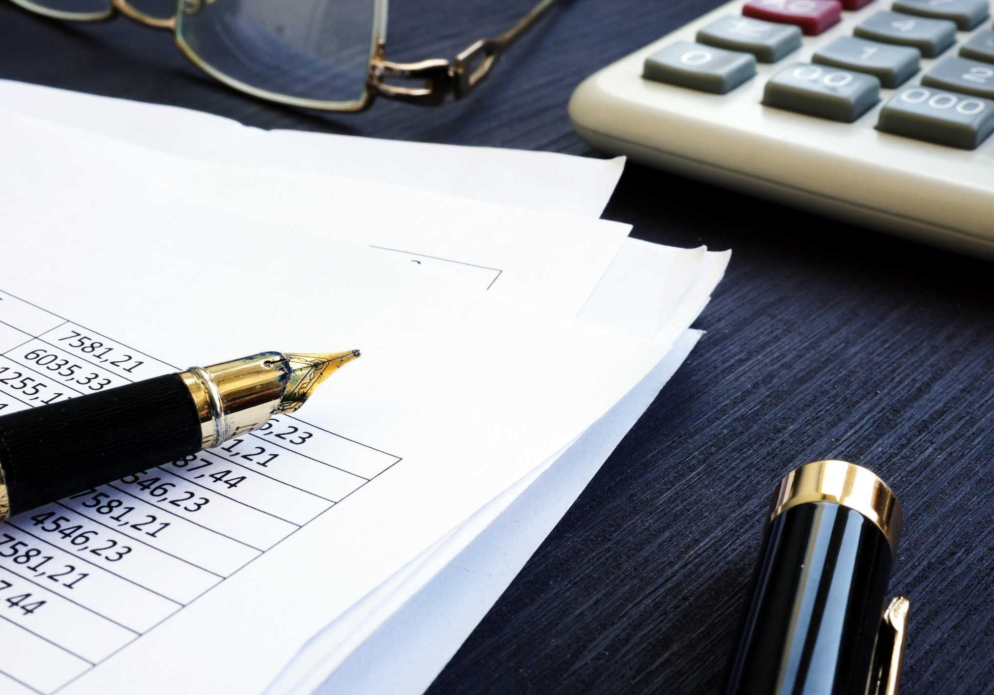 dreamstime_m_124618891 Accountancy